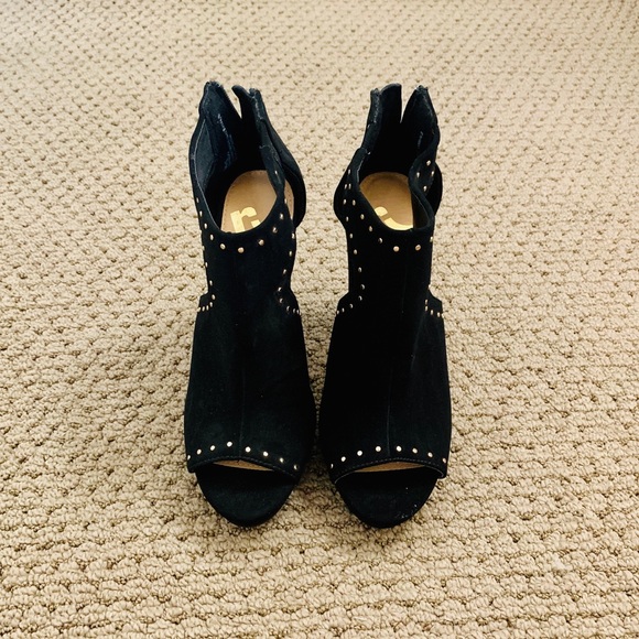 Report Black Cortado Heels Size 6 - Picture 1 of 8